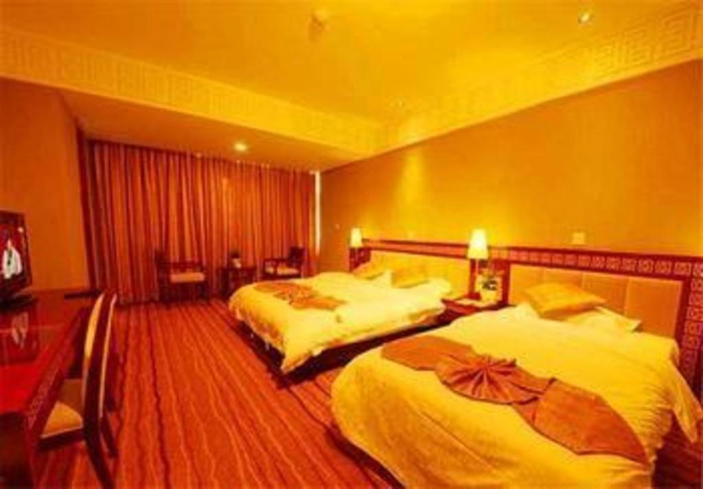 Golden Spring Hotel Lijiang Li-ťiang Exteriér fotografie