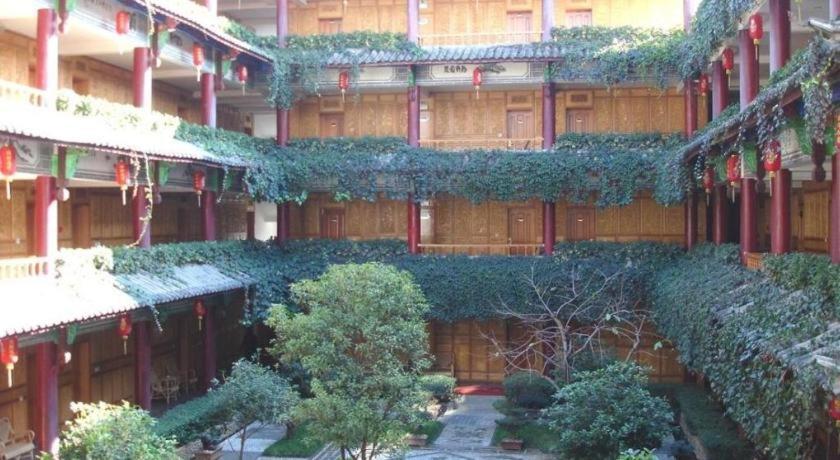 Golden Spring Hotel Lijiang Li-ťiang Exteriér fotografie